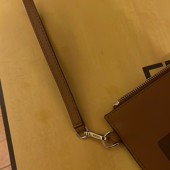 Fendi Logo Flat Pouch Clutch - Picture 10 of 10